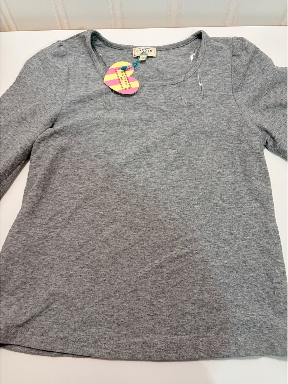 NWT LS Bubble Sleeve Grey Tee
